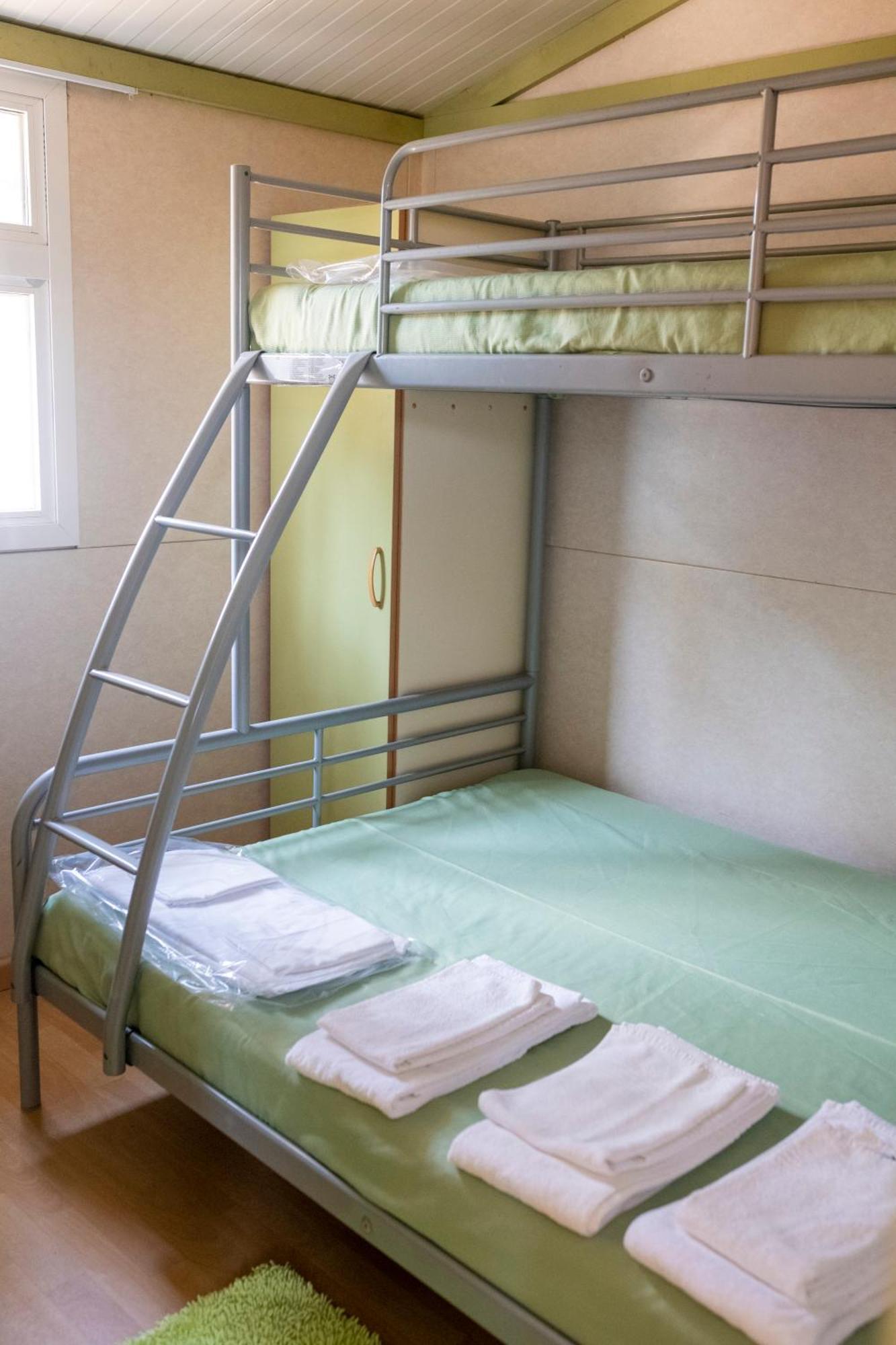 Parque De Campismo Orbitur Sao Jacinto Hotell Exteriör bild
